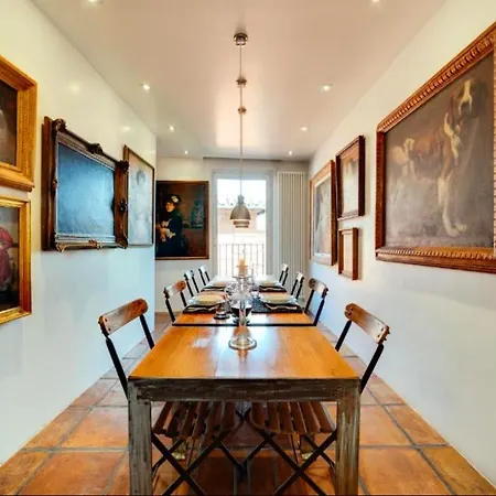 Luxury Art In Trastevere With Terrace Apartment Rome