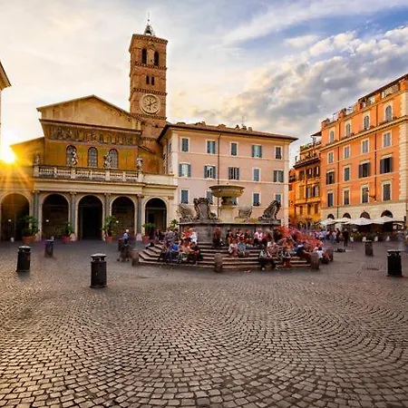 Luxury Art In Trastevere With Terrace Rome