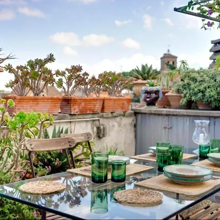Luxury Art In Trastevere With Terrace *