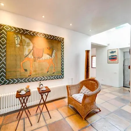Luxury Art In Trastevere With Terrace Apartment *