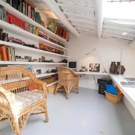 Apartment Luxury Art In Trastevere With Terrace Rome