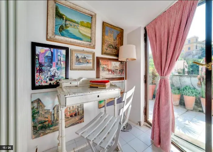 Luxury Art In Trastevere With Terrace روما