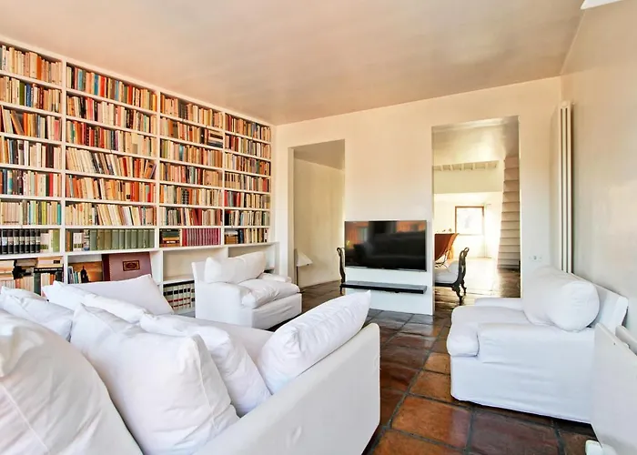 شقة Luxury Art In Trastevere With Terrace